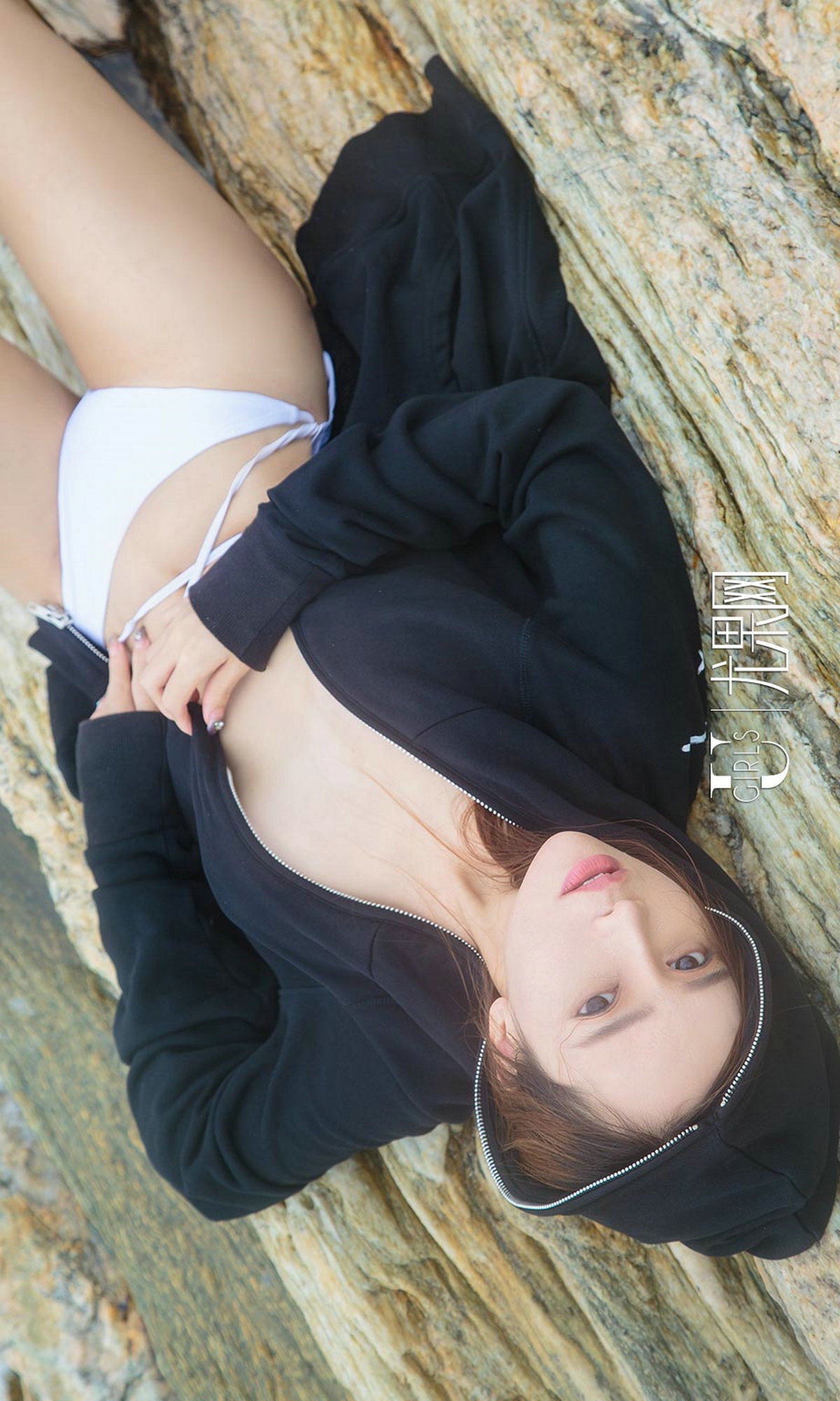 [爱尤物]2018APP NO.1165 艾小青一大海边上的小精灵